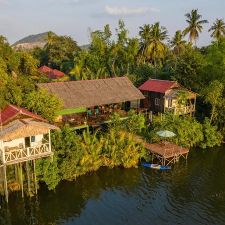 Green Mango Bungalows