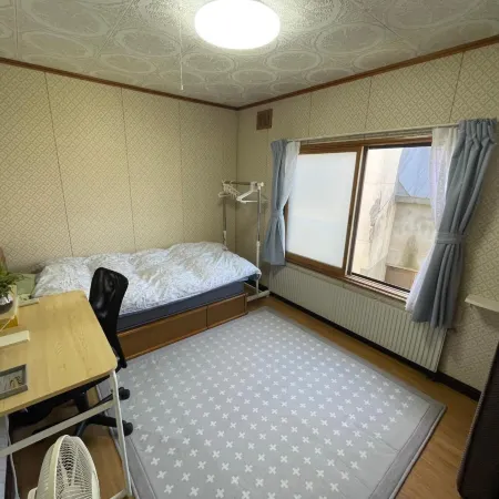 Ezo House