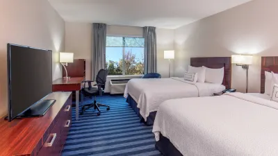 Fairfield by Marriott Inn & Suites Lancaster Hotels near Root & Vessel