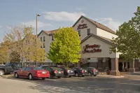 Hampton Inn & Suites Kokomo Hotels in Kokomo