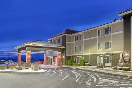 La Quinta Inn & Suites by Wyndham Lancaster