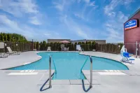 Howard Johnson by Wyndham Evansville East Hotels in Knight Township