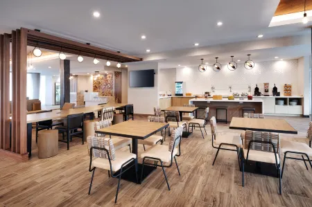 Fairfield Inn & Suites Show Low Отели в г. Шоу Лоу