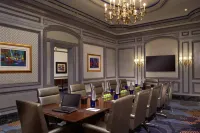 The Henry, Autograph Collection Hoteles en Dearborn