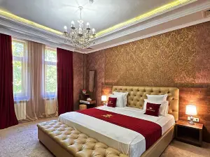 Hotel King David the Builder