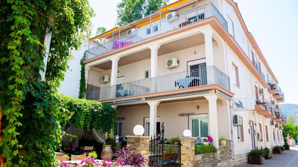 Hotel Karagianni