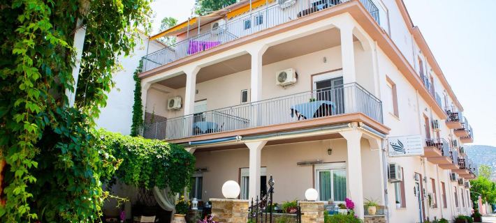 Hotel Karagianni Отели в г. Волос