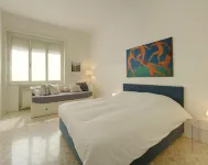 Milan Apartment Rental Hotels near Caiazzo Station