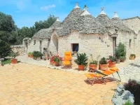 La Rosa dei Trulli B&B Hôtels à : Province of Taranto