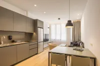 Mon Suites Jardín de Ayora - Condos