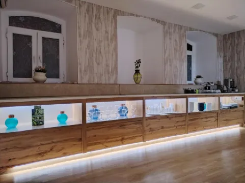 Pera Hotel Baku Отели рядом с достопримечательностью «Бакинский бульвар»