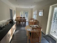 Oakhurst Gatwick B&B Hotels in Crawley