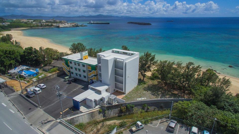 Hotel & Restaurant on the Beach Lue