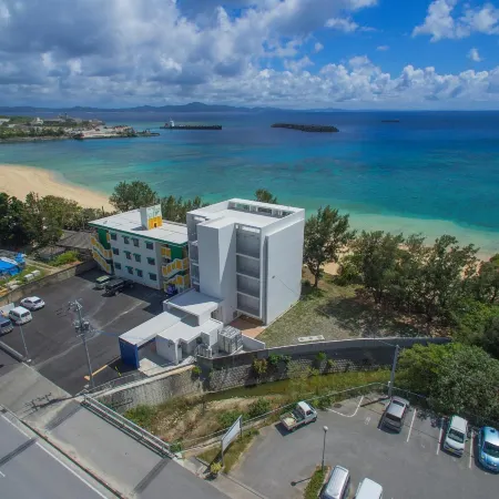 Hotel & Restaurant on the Beach Lue