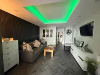 Eden Suite Sasco Apartments - Apartments
