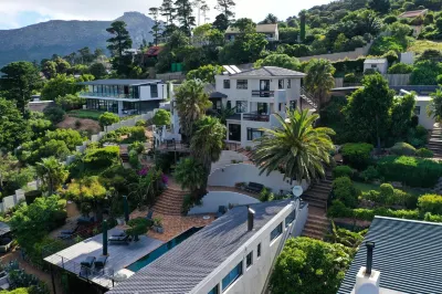 Dreamhouse Guest House Hotels in der Nähe von Pollsmoor Prison