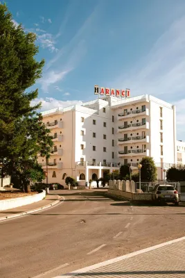 Hotel Degli Aranci - Kolam Renang
