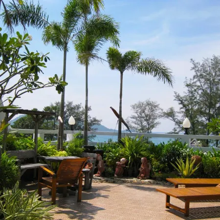 Rayaburi Hotel, Patong