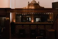 萊昂飯店 - 酒吧