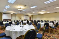 Rock Island Inn & Suites Marshalltown