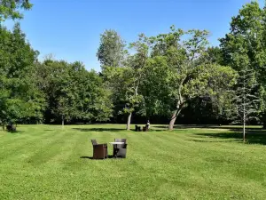 普萊森斯莊園酒店