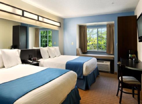 Microtel Inn & Suites by Wyndham Bath