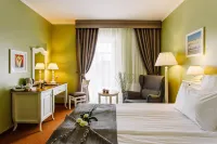 Staryij Gorod Hotel