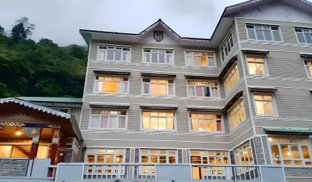 Le Coxy Resort Lachung
