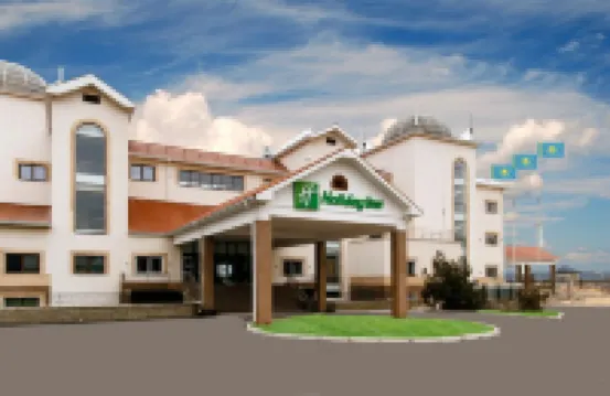 阿克套海濱假日酒店 酒店