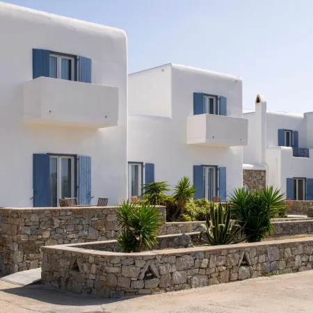 Giannoulaki Resort