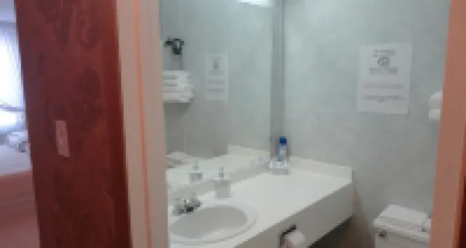 Alberta House فنادق في نيجنفارتوفسك