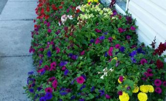 Super 8 by Wyndham Yellowknife