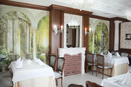 Европа Отели рядом с достопримечательностью «Комитет Земельных и Имущественных Отношений»