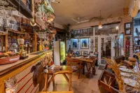 The Divine Hima Hotels in Hodal