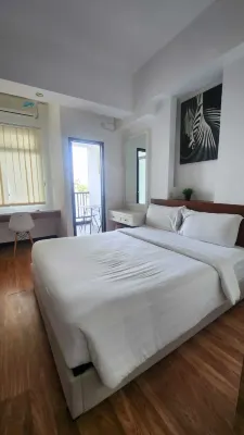 Cordova Edupartment Studio 335 - Apartments