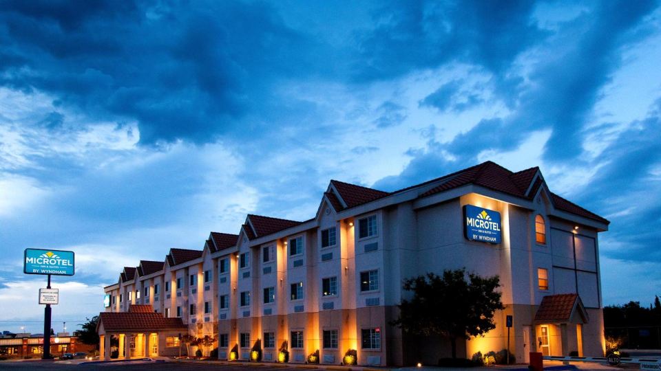 Microtel Inn & Suites by Wyndham Chihuahua
