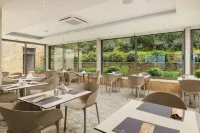 Diamond Star Hotel