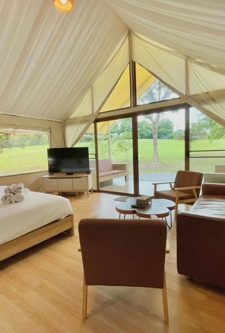 ห้องเตียงใหญ่