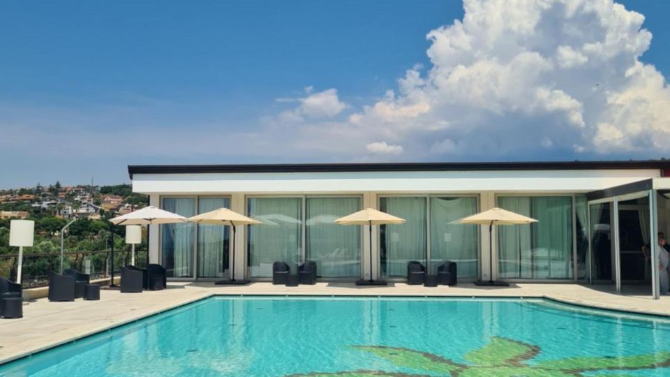 4 Spa Resort Hotel
