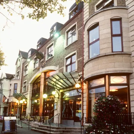 House Belfast Hotel
