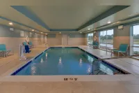 Holiday Inn Express & Suites Union City Hotels in Union City