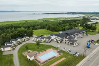 Days Inn by Wyndham Riviere-Du-Loup Các khách sạn gần St. Lawrence Exploration Centre