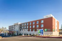 Holiday Inn Express & Suites BEND SOUTH by IHG Hotels near First Street Rapids Park