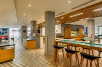 Holiday Inn Express DUBLIN CITY CENTRE by IHG - bar
