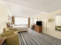 هوليداي إن يورك Hotels near كنافيسمير