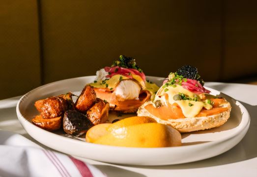 2. 더 클라리온 스..