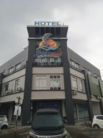 Dolphin Hotel Отели в г. Порт Кланг