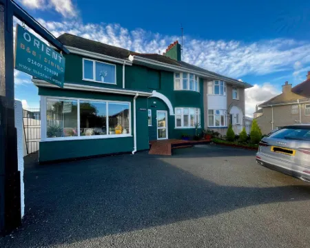 Orient B&B Hotels in Holyhead
