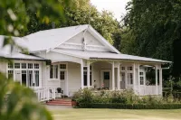 Wallingford Homestead Hotels in Wallingford