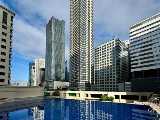 Zen Home Forbeswood Parklane BGC